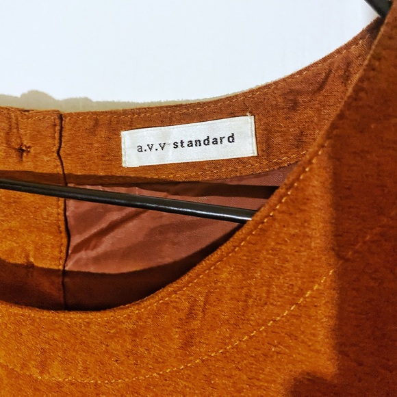 A.V.V. STANDARD faux suede colour block dress - Picture 3 of 8